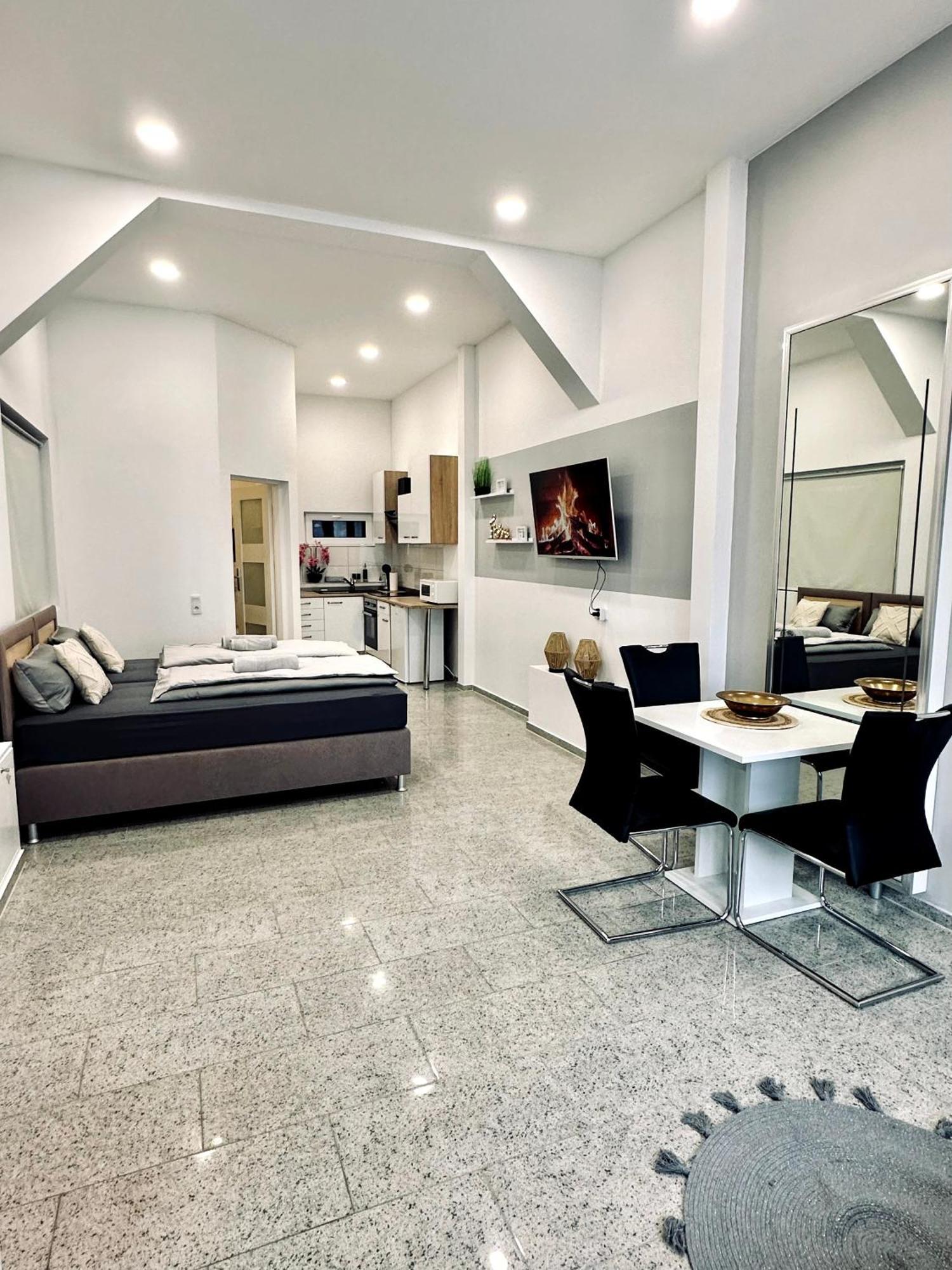 Ferienwohnung Valik Sommeraktion 2025 Байройт Экстерьер фото